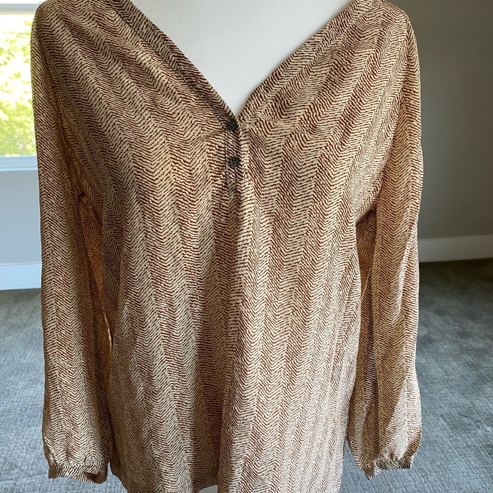 Joie woman’s blouse with buttons
